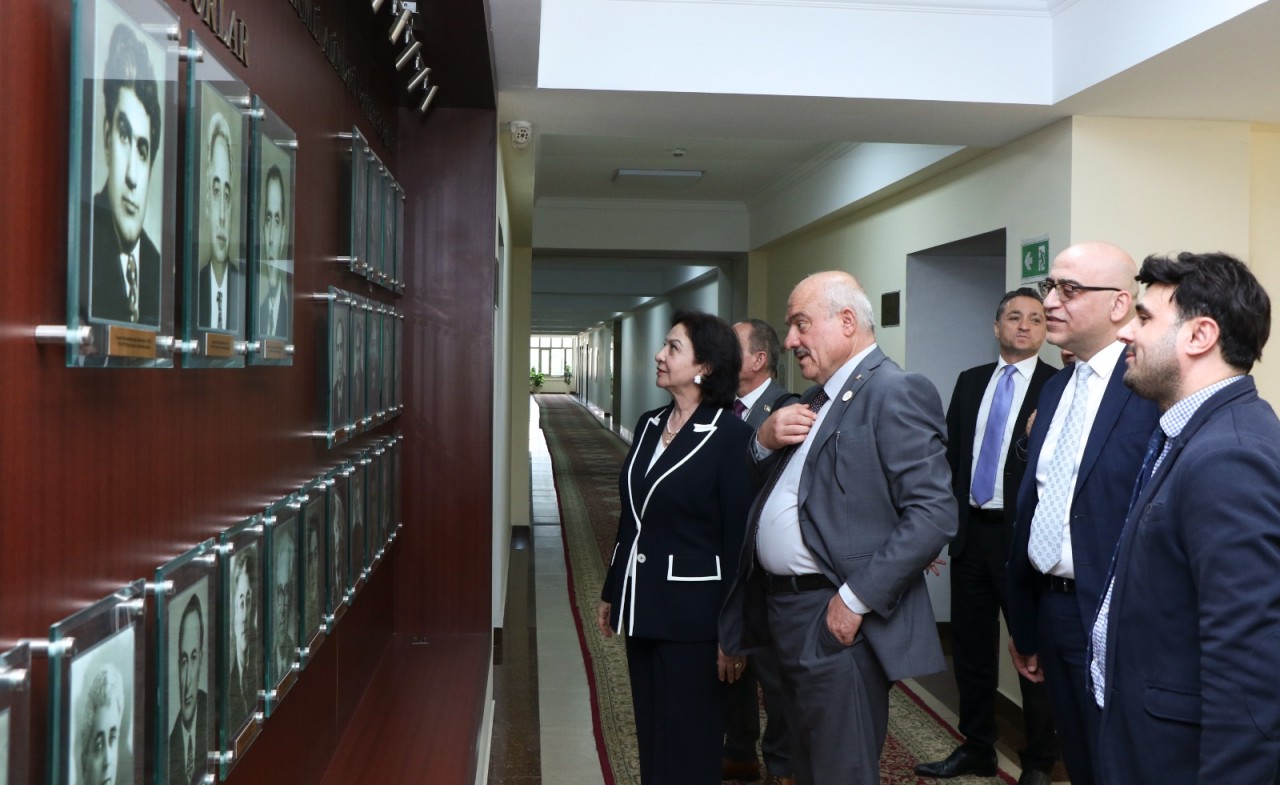 AzMİU məzunu Sami Hijjawi doğma universitetində - FOTOLAR